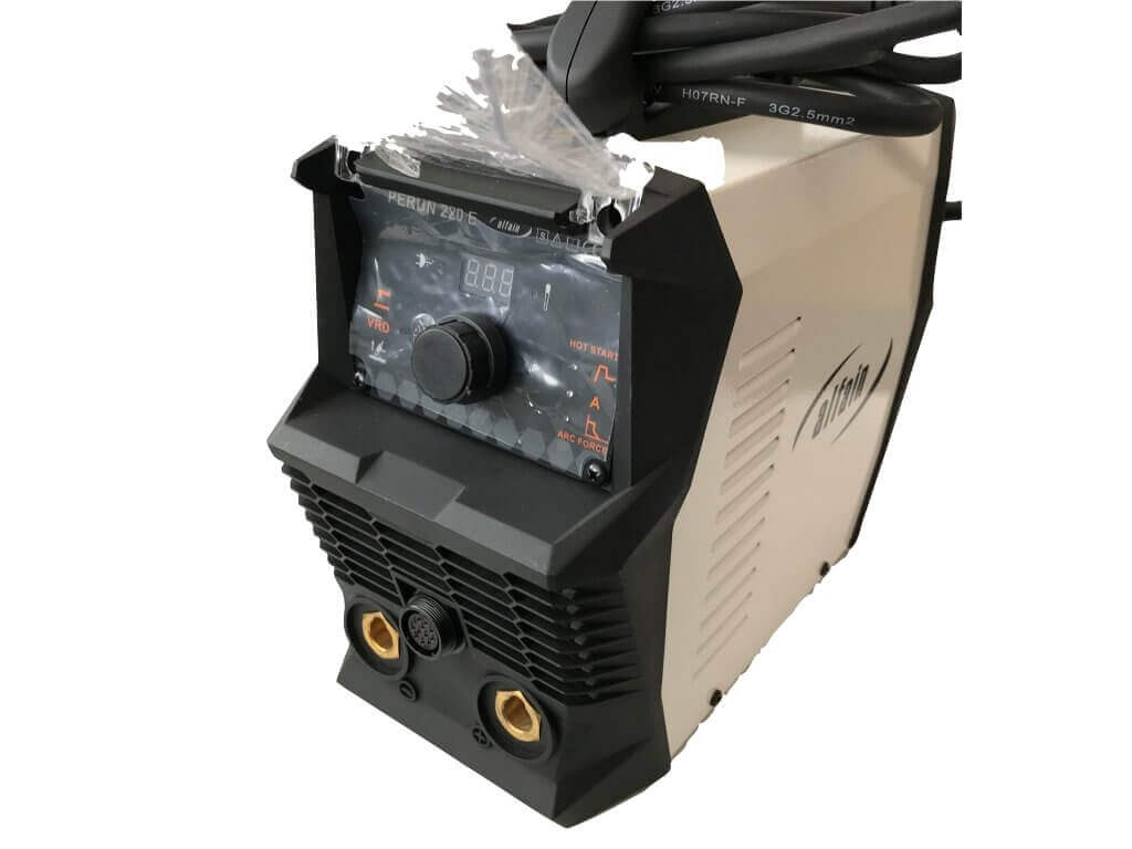 Invertor PERUN 220 E pro MMA a TIG